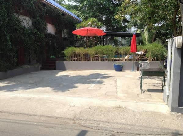 Hi Guesthouse Airport 치앙마이 외부 사진